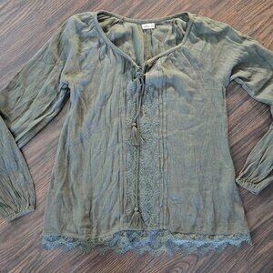 HOLLISTER Boho Style Olive Green Tunic Blouse w/ Lace Trim SIZE XS